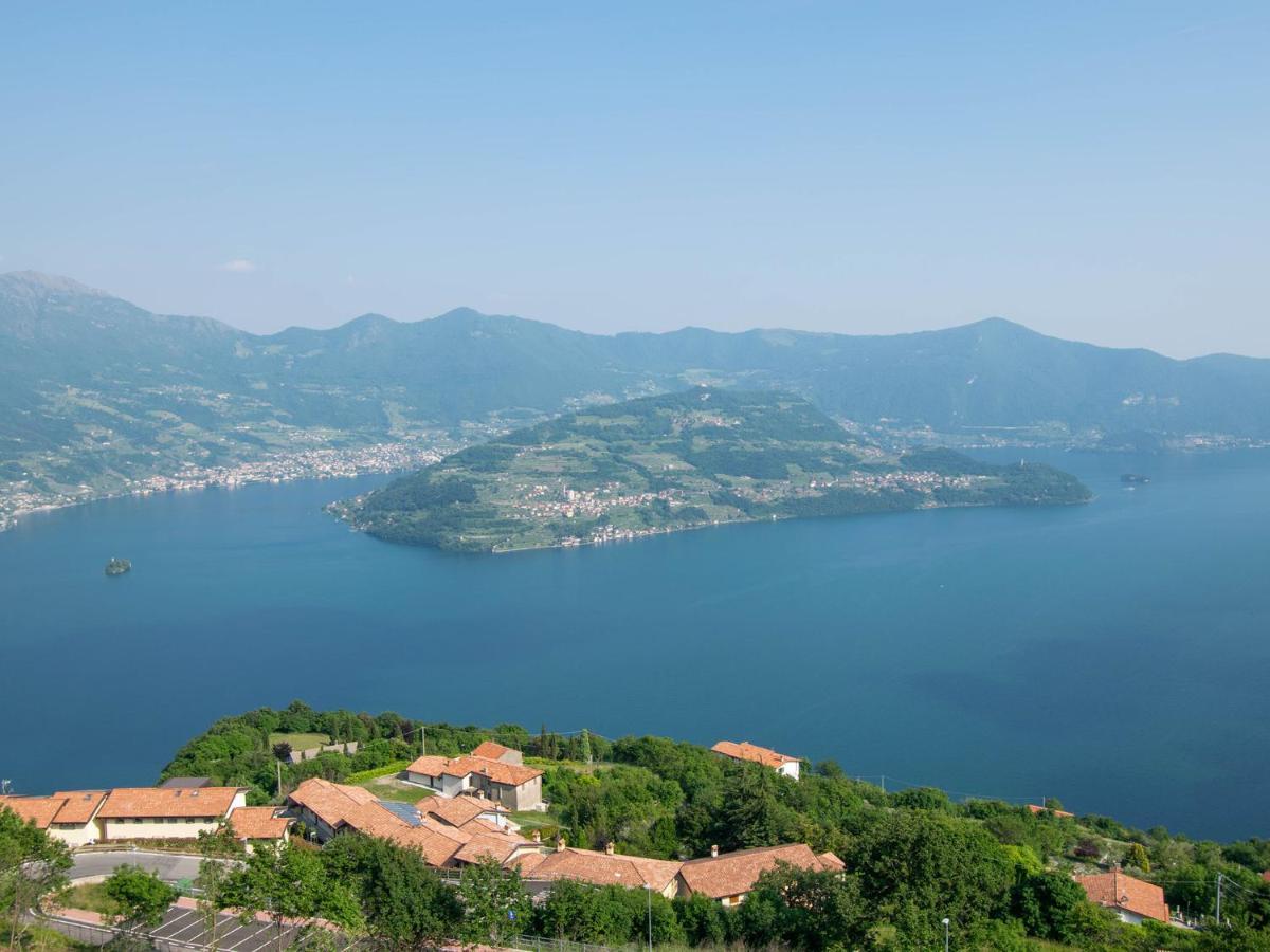Van Gogh - Beautiful Lake Iseo View And Swimming Pool Parzanica Exterior foto